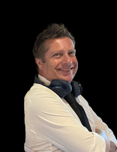 Dj Harald voor een stijlvol bedrijfsfeest of juist een uitbundige sfeer
